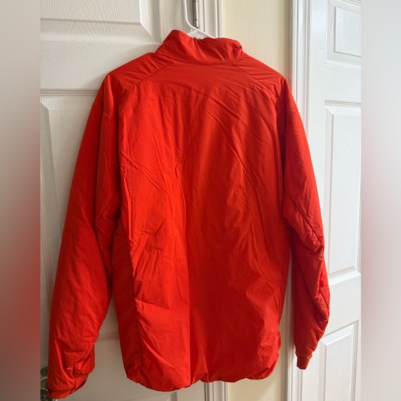 Arc’teryx Atom waterproof Insulated Hoodie - Men's - Picture 2 of 2